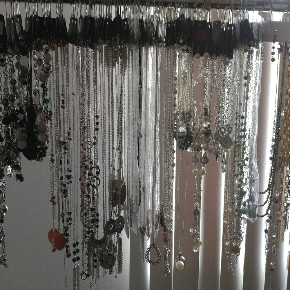 Paparazzi 10 piece Jewelry Lot